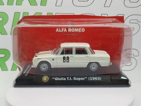 Alfa Romeo Giulia TI Super MetroMo 1/43 Bianco 1963 - RikiToys - MetroMo