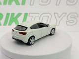 Alfa Romeo Giulietta Norev 1/43 Bianco 2009 - RikiToys - Norev
