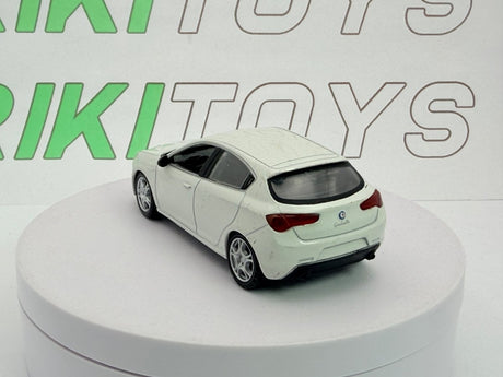 Alfa Romeo Giulietta Norev 1/43 Bianco 2009 - RikiToys - Norev