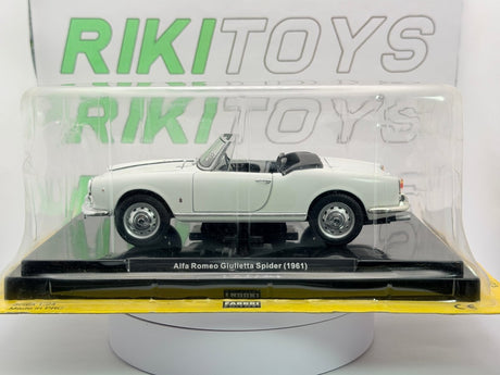 Alfa Romeo Giulietta Spider Leo Models 1/24 Bianco 1961 - RikiToys - Leo Models
