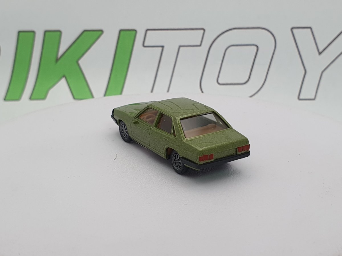 Audi 100 GL 1/87 Verde 1976 - RikiToys - RikiToys