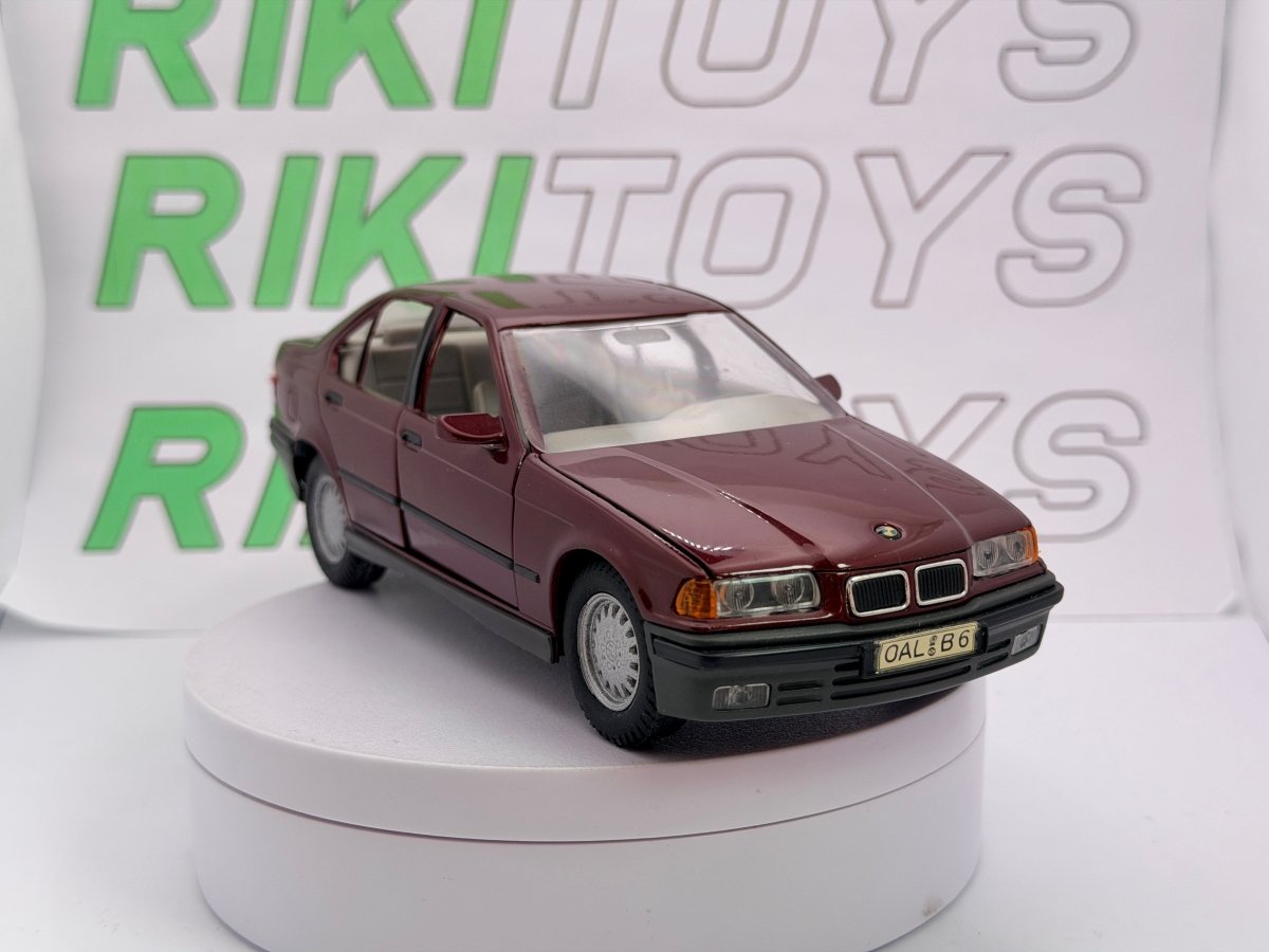 BMW 325i Berlina Gama 1/24 Rosso scuro 1990 - RikiToys - Gama