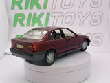 BMW 325i Berlina Gama 1/24 Rosso scuro 1990 - RikiToys - Gama