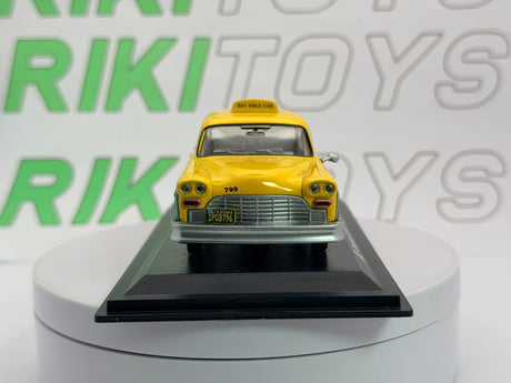 Checker Taxi Edicola 1/43 Giallo - RikiToys - Edicola