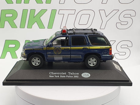 Chevrolet Tahoe Edicola 1/43 Blu 2002 - RikiToys - Edicola