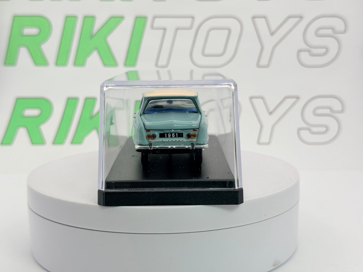 Citroen Ami 6 Universal Hobbies 1/43 Celeste 1962 - RikiToys - Universal Hobbies