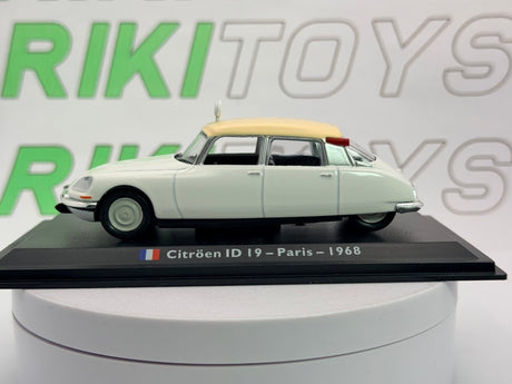 Citroen ID 19 Edicola 1/43 Bianco - RikiToys - Edicola