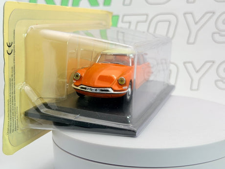 Citroen ID 19 Universal Hobbies 1/43 Arancione 1958 - RikiToys - Universal Hobbies
