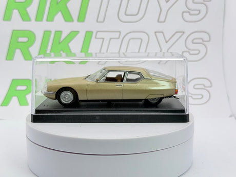 Citroen SM Universal Hobbies 1/43 Oro metallizzato 1970 - RikiToys - Universal Hobbies