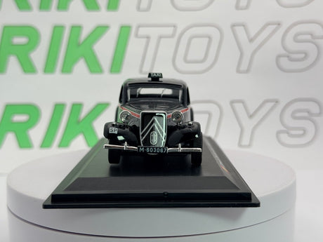 Citroen Traction Avant Edicola 1/43 Nero - RikiToys - Edicola