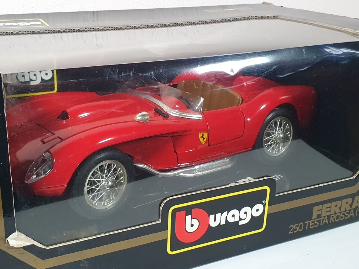 Ferrari Testarossa Burago 1/18 Rosso 1957 - RikiToys - Burago