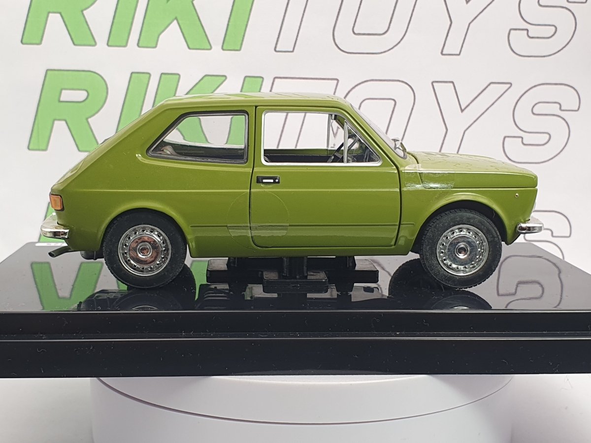 Fiat 127 Leo Models 1/24 Verde 1971 - RikiToys - Leo Models