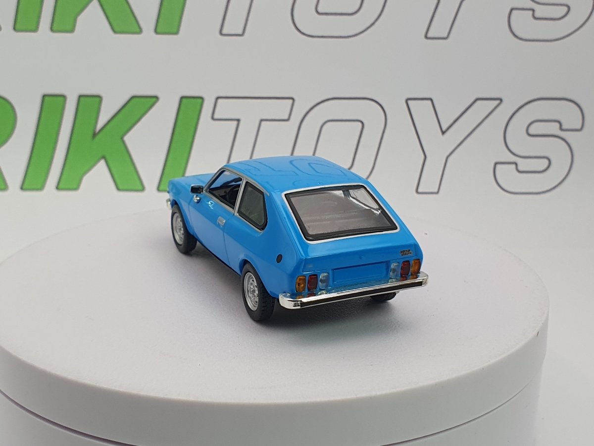 Fiat 128 Coupé 3P Norev 1/43 Azzurro 1975 - RikiToys - Norev