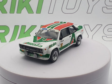 Fiat 131 Abarth Burago 1/43 Bianco 1976 - RikiToys - Burago