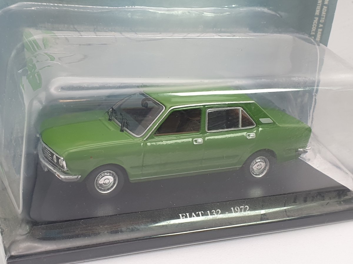Fiat 132 Norev 1/43 Verde 1972 - RikiToys - Norev