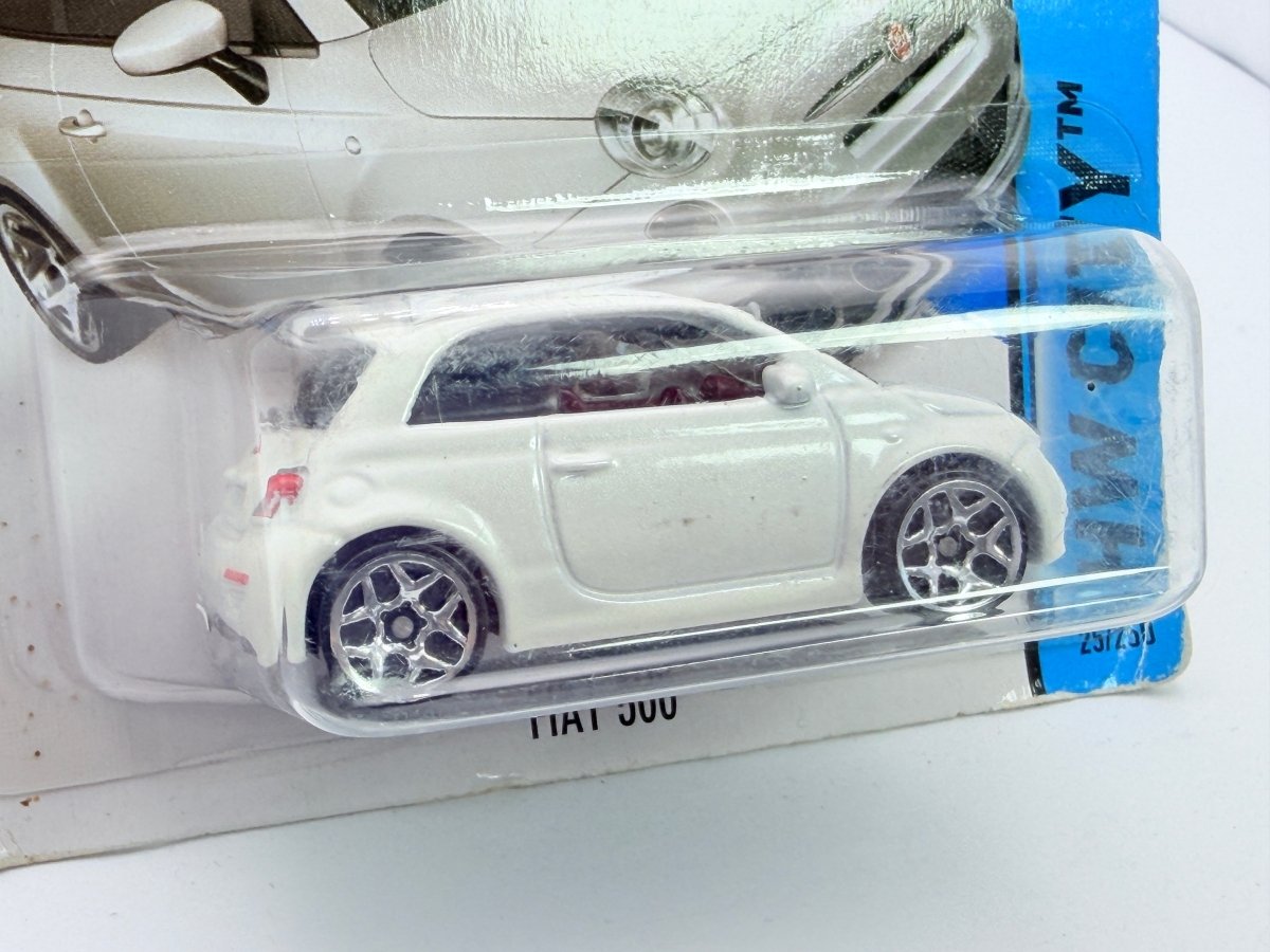 Fiat 500 Hot Wheels Bianco - RikiToys - Hot Wheels#