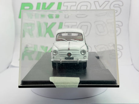 Fiat 600 D Leo Models 1/24 Bianco 1960 - RikiToys - Leo Models