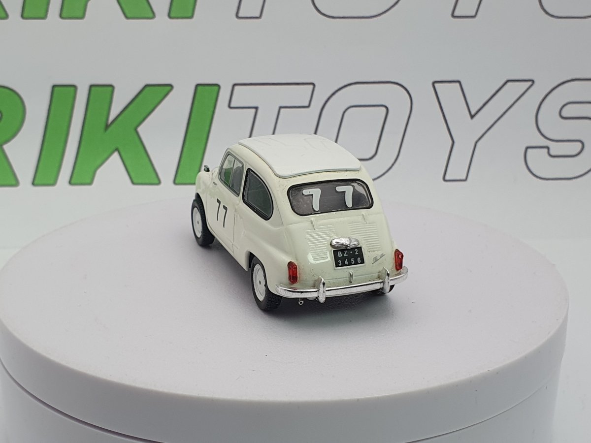 Fiat 600 Norev 1/43 Bianco 1955 - RikiToys - Norev