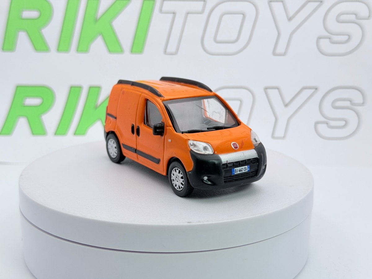 Fiat Fiorino Burago 1/43 Arancione - RikiToys - Burago#