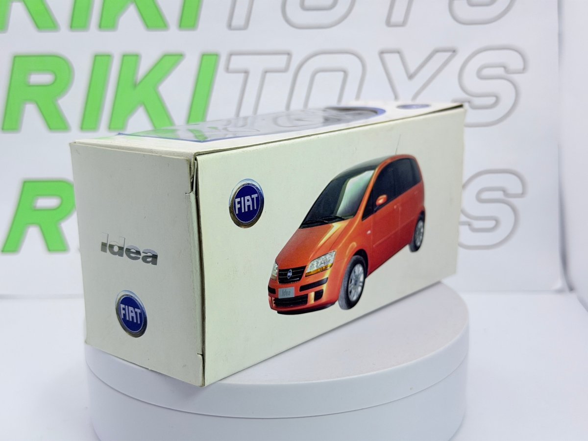 Fiat Idea Revell 1/43 Verde 2003 - RikiToys - Revell
