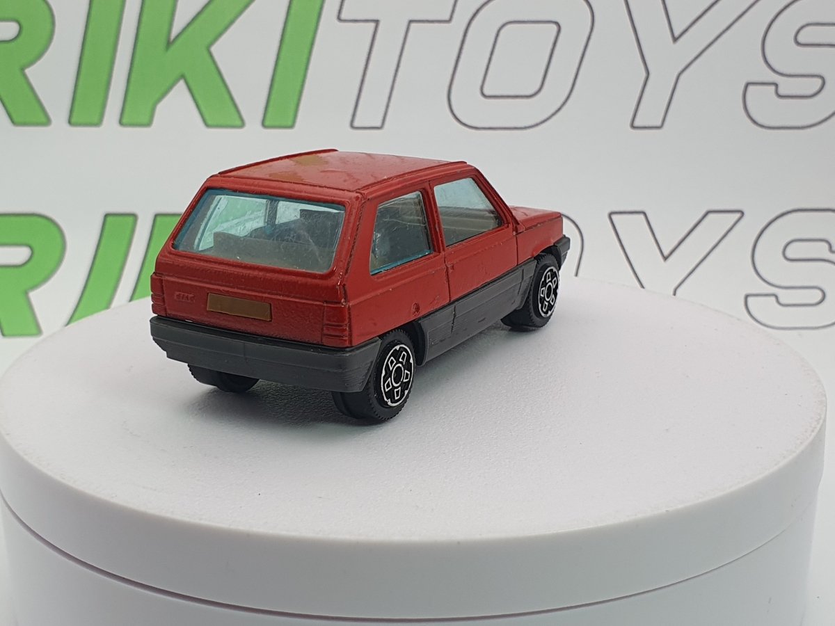 Fiat Panda 45 Burago 1/43 Rosso 1980 - RikiToys - Burago