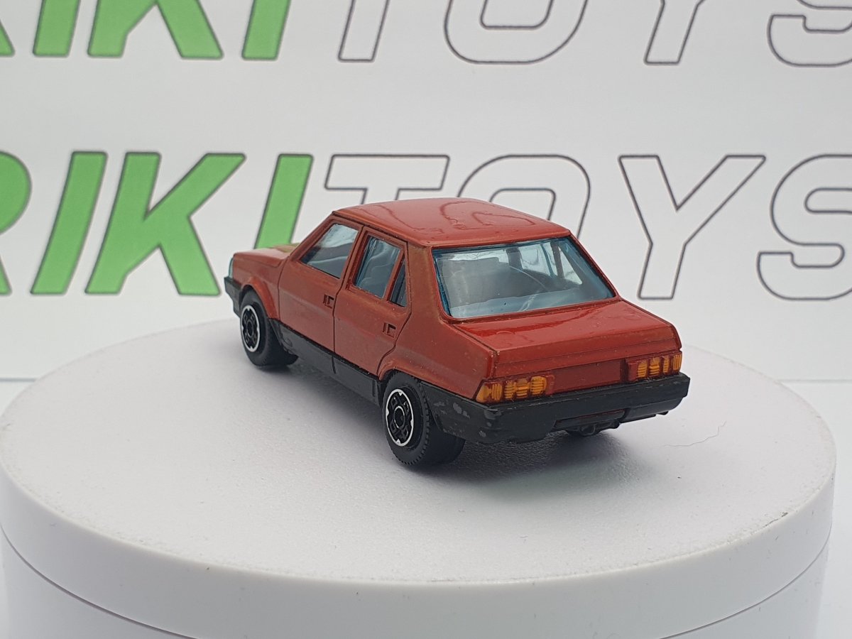 Fiat Regata Burago 1/43 Rosso 1983 - RikiToys - Burago