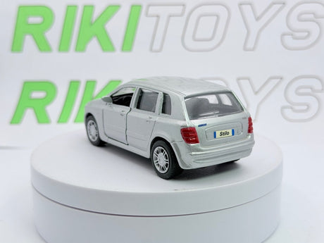 Fiat Stilo 5 porte Maisto 1/38 Argento - RikiToys - Maisto#
