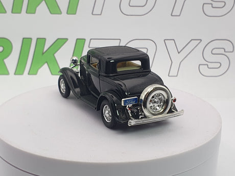 Ford A Coupé Road Signature 1/43 Nero 1932 - RikiToys - Road Signature