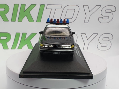 Ford Crown Victoria Edicola 1/43 Nero 1995 - RikiToys - Edicola