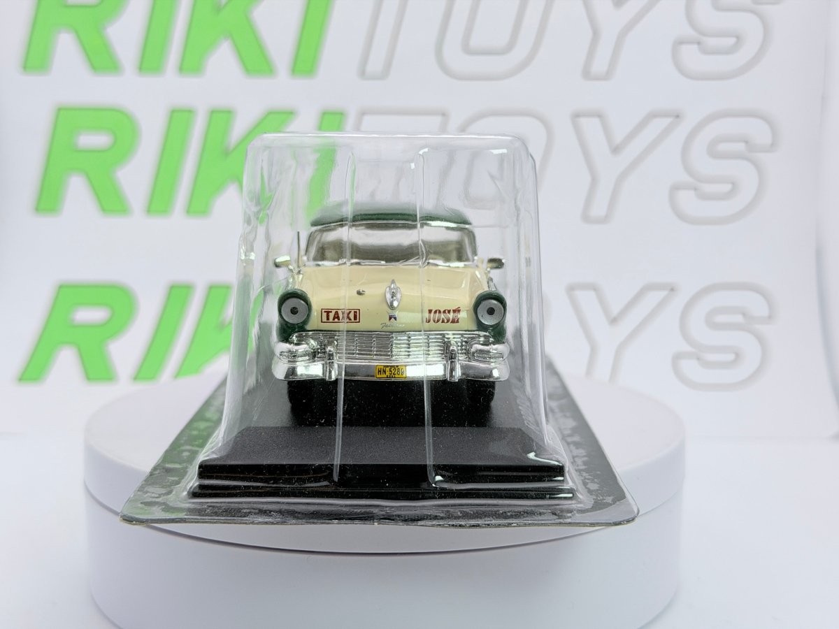 Ford Fairlane Taxi Edicola 1/43 Verde - RikiToys - Edicola#