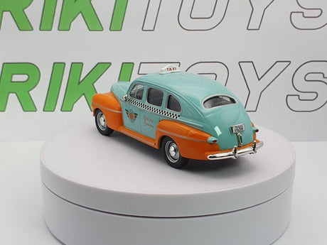 Ford Fordor Taxi (1947) Edicola 1/43 - RikiToys - Edicola#