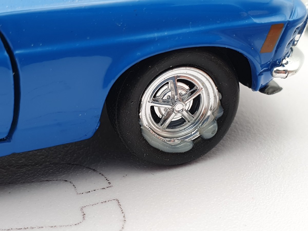 Ford Mustang 1970 Welly 1/38 - RikiToys - Welly#