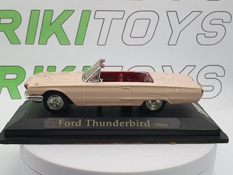 Ford Thunderbird Edicola 1/43 Rosa 1966 - RikiToys - Edicola