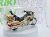 Honda Goldwing Maisto 1/18 Oro - RikiToys - Maisto
