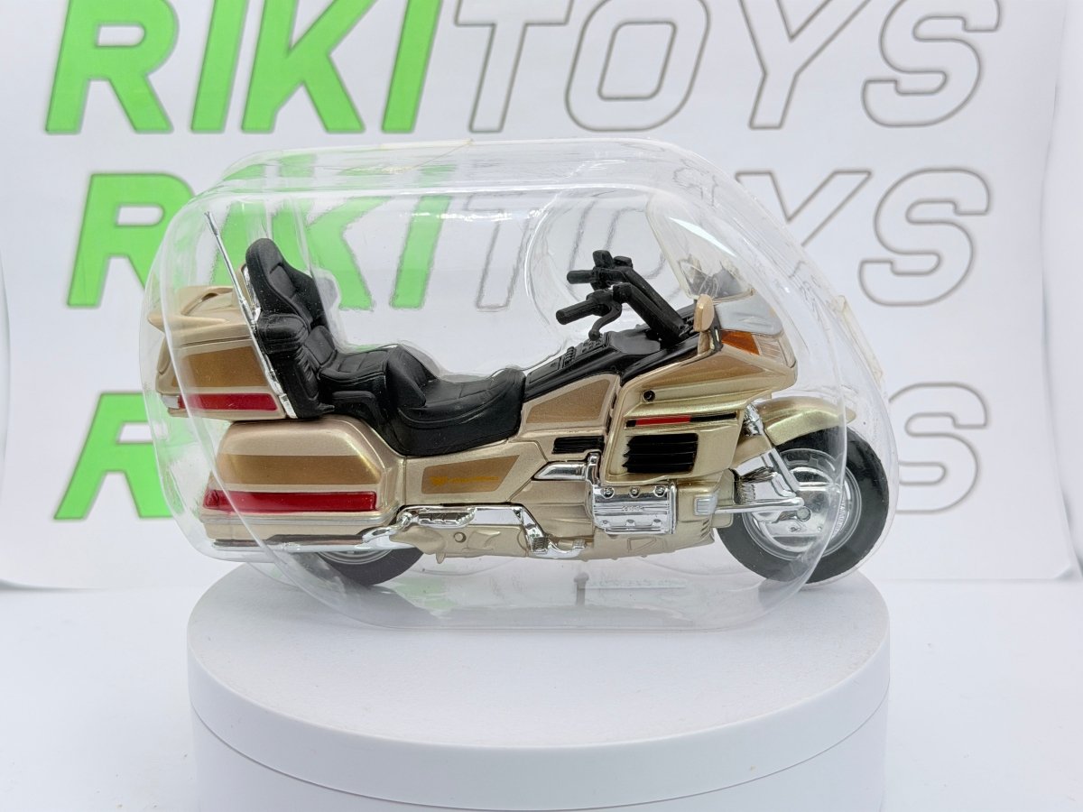 Honda Goldwing Maisto 1/18 Oro - RikiToys - Maisto