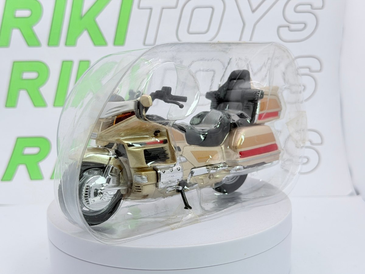 Honda Goldwing Maisto 1/18 Oro - RikiToys - Maisto