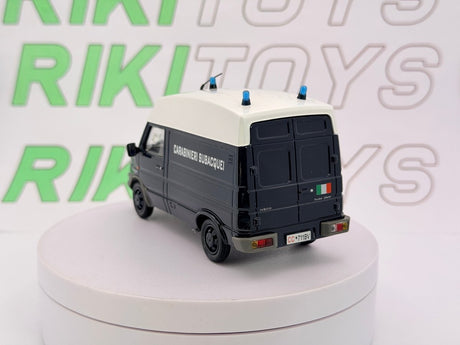 Iveco Daily Carabinieri Edicola 1/43 Blu - RikiToys - Edicola