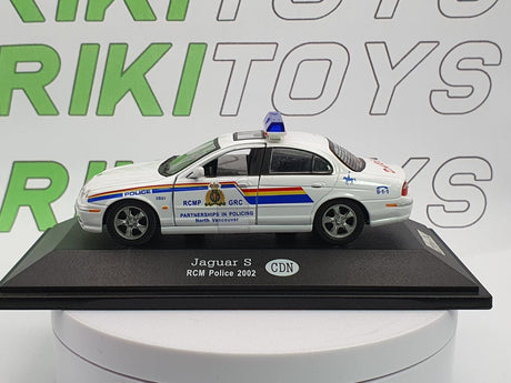 Jaguar S Type Edicola 1/43 Bianco 2002 - RikiToys - Edicola