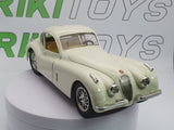 Jaguar XK 120 Burago 1/24 Bianco 1948 - RikiToys - Burago#