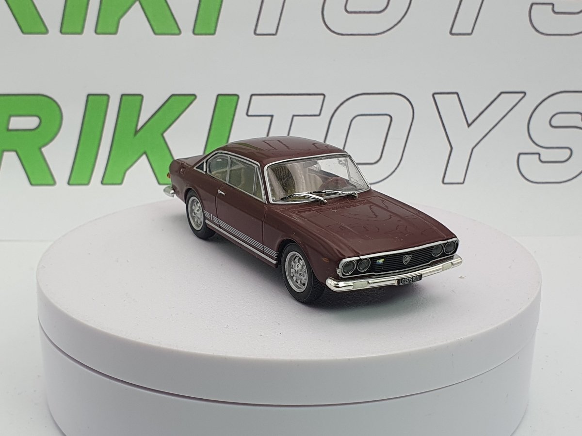 Lancia 2000 Coupé HF Starline 1/43 Amaranto 1973 - RikiToys - Starline