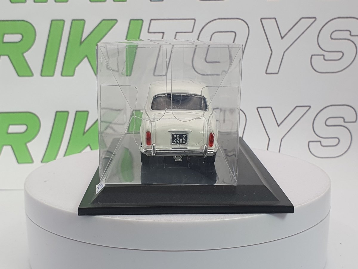 Lancia Appia 3 Norev 1/43 Bianco 1959 - RikiToys - Norev