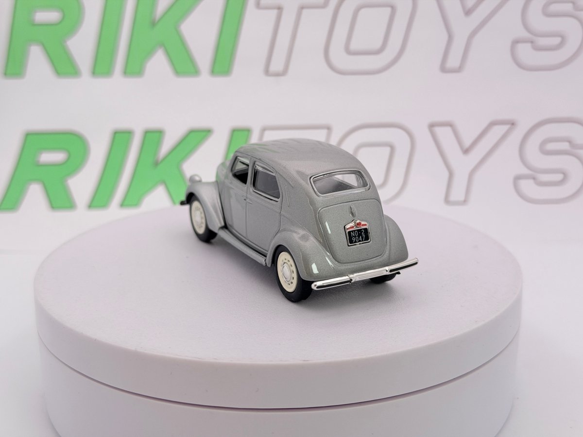 Lancia Ardea 4a serie Norev 1/43 Argento 1951 - RikiToys - Norev