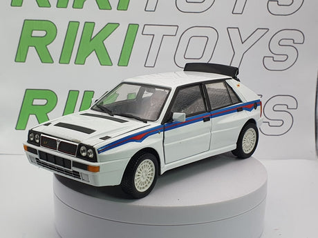 Lancia Delta Evo Burago 1/24 Bianco - RikiToys - Burago#