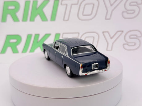 Lancia Flaminia berlina Norev 1/43 Blu 1958 - RikiToys - Norev