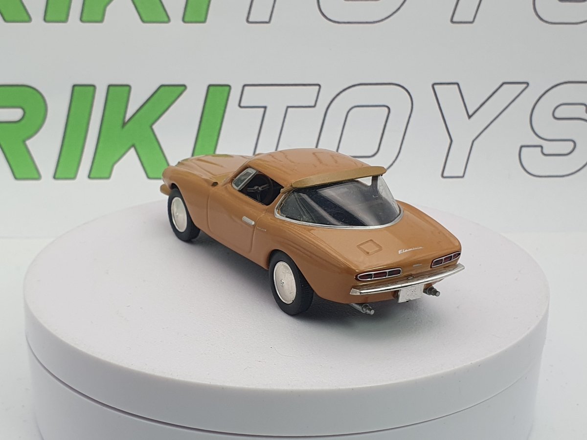 Lancia Flaminia Loewy Norev 1/43 Beige 1960 - RikiToys - Norev