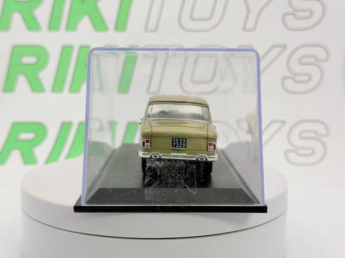 Lancia Flavia berlina 1a serie Norev 1/43 Oro metallizzato 1961 - RikiToys - Norev
