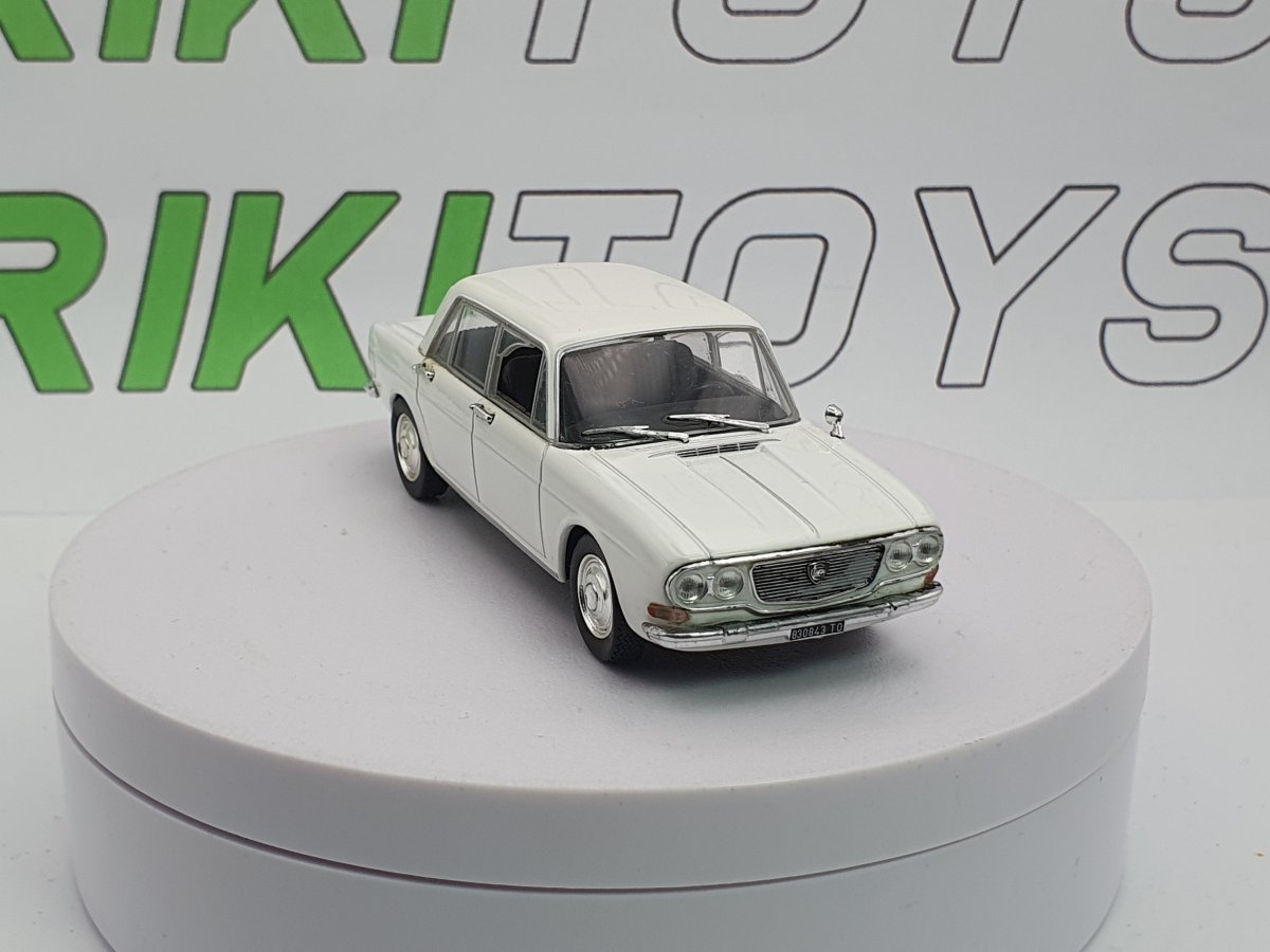 Lancia Flavia Berlina 2^ serie Norev 1/43 Bianco 1967 - RikiToys - Norev