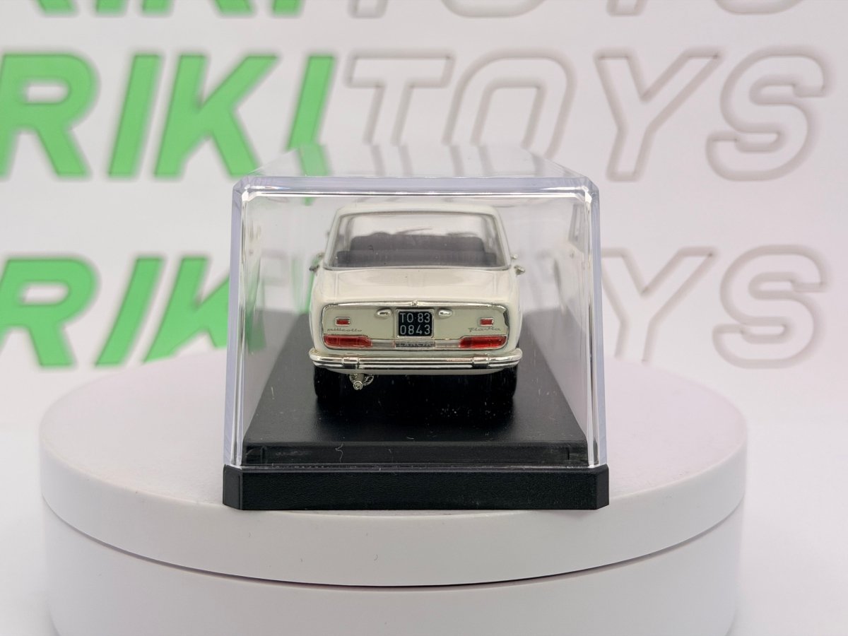 Lancia Flavia berlina 2a serie Norev 1/36 Bianco 1967 - RikiToys - Norev