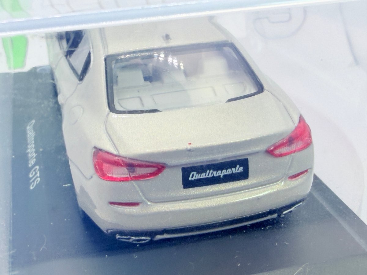 Maserati Quattroporte GTS Edicola 1/43 Platino - RikiToys - Edicola#