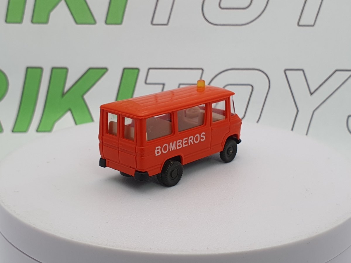 Mercedes 208 Ibertrew 1/86 Rosso - RikiToys - Ibertrew